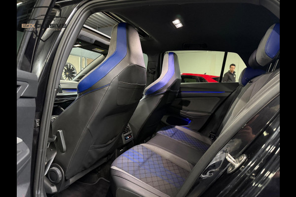 Volkswagen Golf 2.0 TSI R 4Motion Pano/HarmanKardon/Keyless