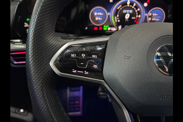 Volkswagen Golf 1.4 eHybrid GTE Pano*Sfeer*keyless*