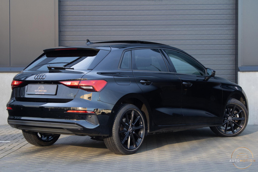 Audi A3 Sportback 40 TFSI e PANO CAMERA PARKEERHULP