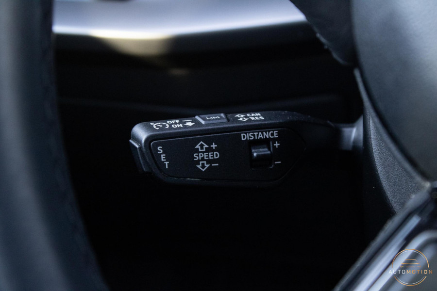 Audi A3 Sportback 40 TFSI e PANO CAMERA PARKEERHULP