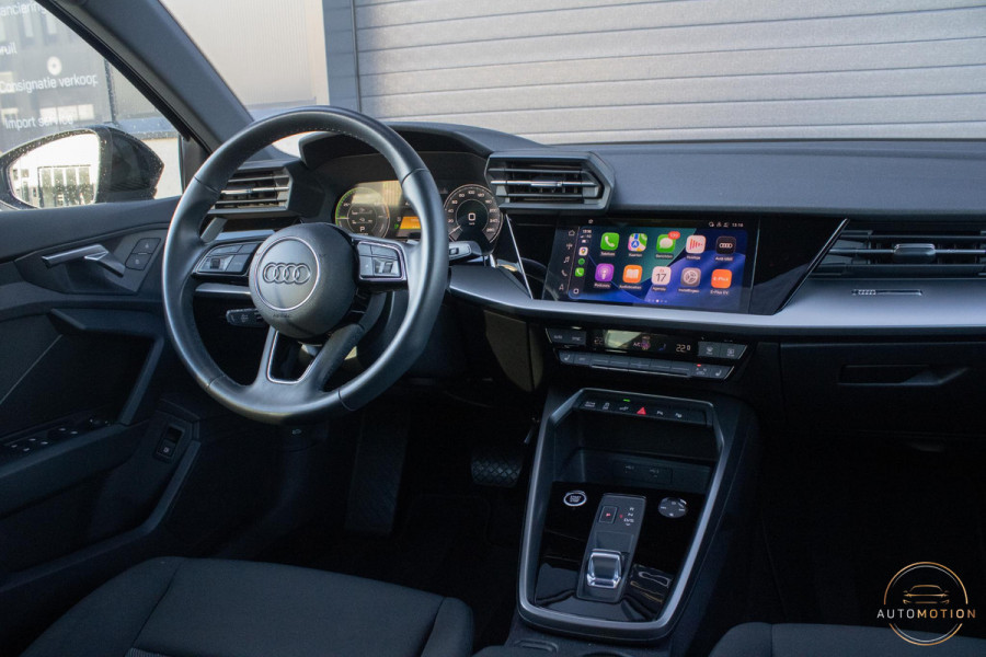 Audi A3 Sportback 40 TFSI e PANO CAMERA PARKEERHULP