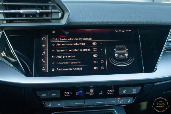 Audi A3 Sportback 40 TFSI e PANO CAMERA PARKEERHULP