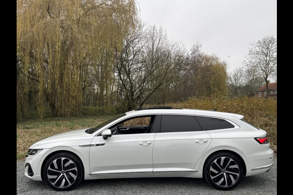 Volkswagen Arteon Shooting Brake eHYBRID 218PK DSG R-LINE BUSINESS+ TREKHAAK/360CAMERA/PANORAMADAK