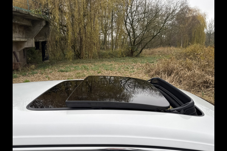 Volkswagen Arteon Shooting Brake eHYBRID 218PK DSG R-LINE BUSINESS+ TREKHAAK/360CAMERA/PANORAMADAK