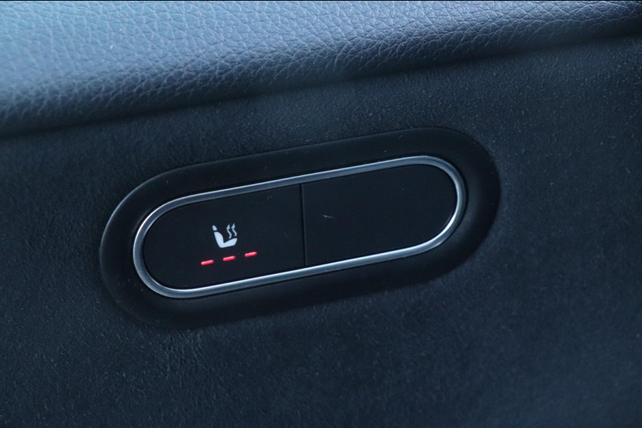 Mercedes-Benz A-Klasse 180 AMG | PANO | Sfeerverlichting | Camera | Nette auto!