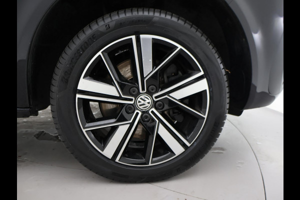 Volkswagen Transporter CARAVELLE 2.0 TDI 204 PK D.C. + LEDER | MEMORY | 2 ELEKTR. SCHUIFDEUREN | VIRTUAL COCKPIT | TREKHAAK