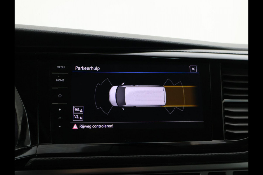 Volkswagen Transporter CARAVELLE 2.0 TDI 204 PK D.C. + LEDER | MEMORY | 2 ELEKTR. SCHUIFDEUREN | VIRTUAL COCKPIT | TREKHAAK