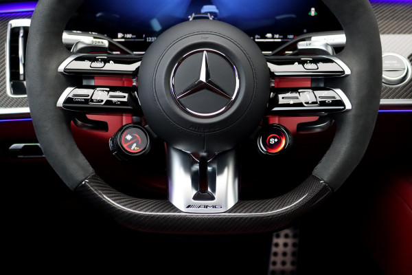 Mercedes-Benz S-Klasse AMG 63 S E Performance | 802pk | Carbon | Achterasbesturing | Distronic+ | Chauffeurspakket | Entertainment Achter | Stoelventilatie | Zonweringspakket | Vlakkenverwarming | Kuitmassage | Burmester High End 4D |
