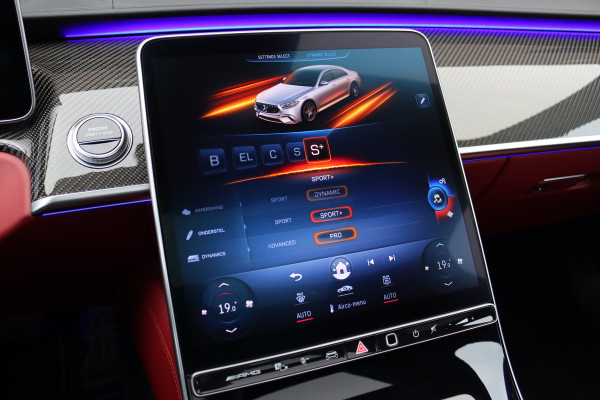 Mercedes-Benz S-Klasse AMG 63 S E Performance | 802pk | Carbon | Achterasbesturing | Distronic+ | Chauffeurspakket | Entertainment Achter | Stoelventilatie | Zonweringspakket | Vlakkenverwarming | Kuitmassage | Burmester High End 4D |