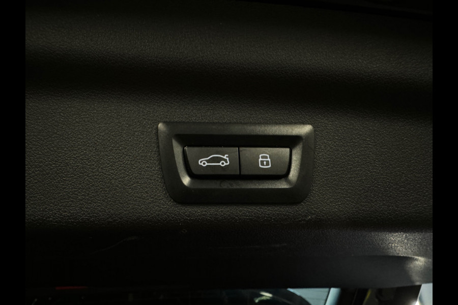 BMW X1 XDrive30e M Sport Harman/Kardon|Massage|HuD|Trekhaak|Keyless