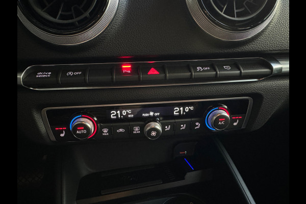 Audi A3 Limousine 1.5 TFSI CoD Sport S Line Edition Keyless