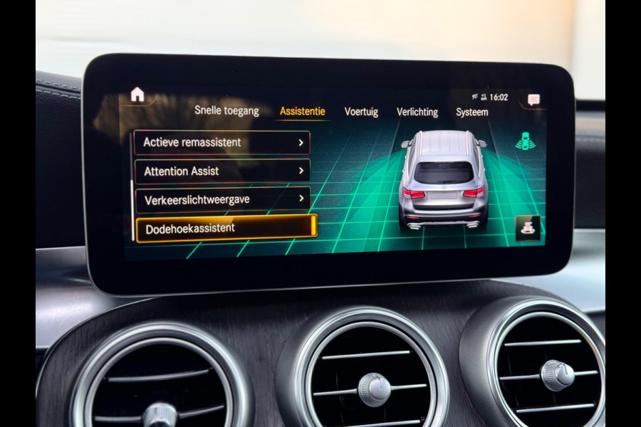 Mercedes-Benz GLC 300e 4MATIC Premium Plus Luchtvering/Burmester/Pano