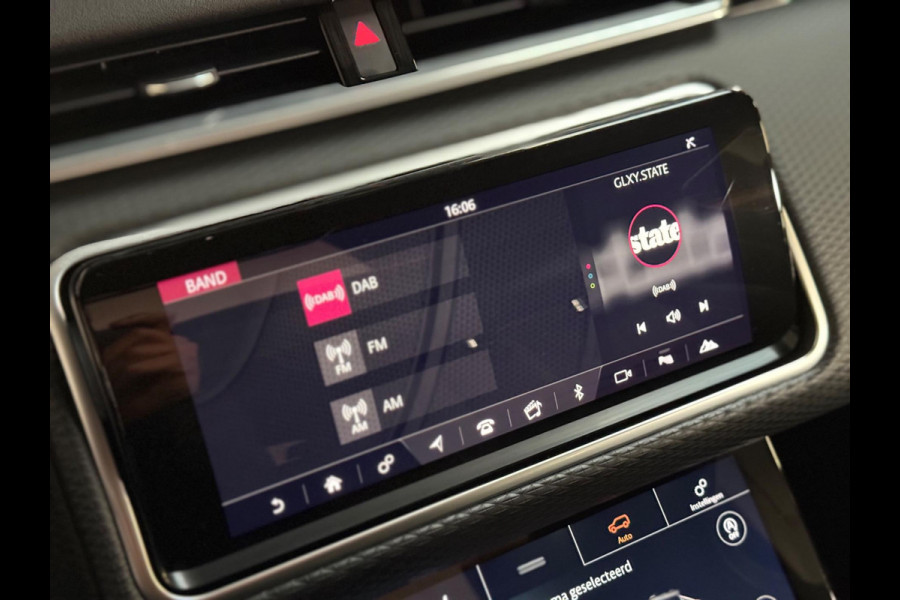 Land Rover Range Rover Velar 2.0 P250 Turbo AWD R Dynamic | Pano | Keyless | ACC | stoel-/Stuurverwarming | Meridian