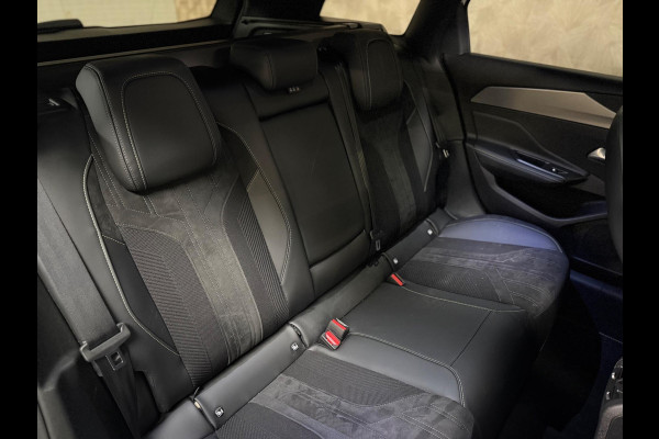 Peugeot 308 1.2 PureTech GT | Automaat | Pano | Camera | Keyless | Focal | CarPlay | DAB