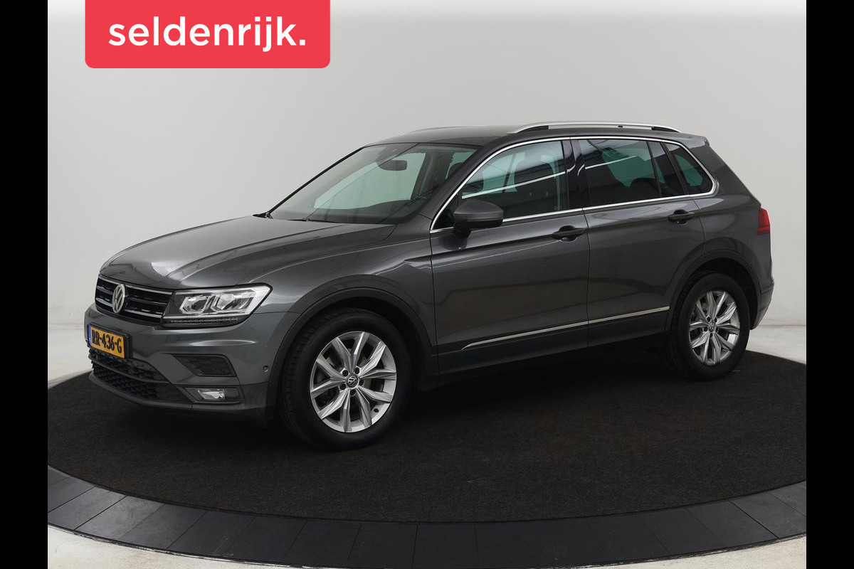Volkswagen Tiguan 1.4 TSI Comfortline Business | Trekhaak | Camera | Full LED | Adaptive cruise | Park Assist | Carplay | Navigatie | Climate control | Bluetooth