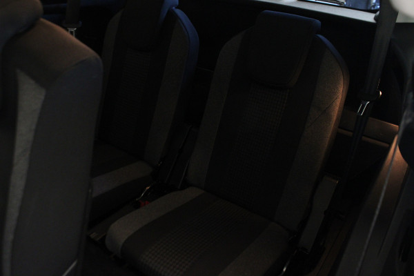 Peugeot 5008 1.2 PureTech Blue Lease Premium WP*