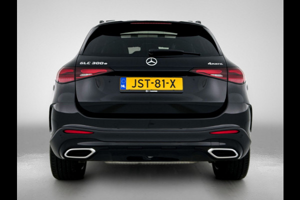 Mercedes-Benz GLC 300 e 4MATIC AMG Plug-In Hybride AMG Line Premium Plus | Night Pakket | Alarm Klasse 3 | trekhaak | Panorama Schuif-Kanteldak | 20 Inch AMG Velgen | Distronic. Inclusief 24 maanden MB Certified garantie voor Europa.