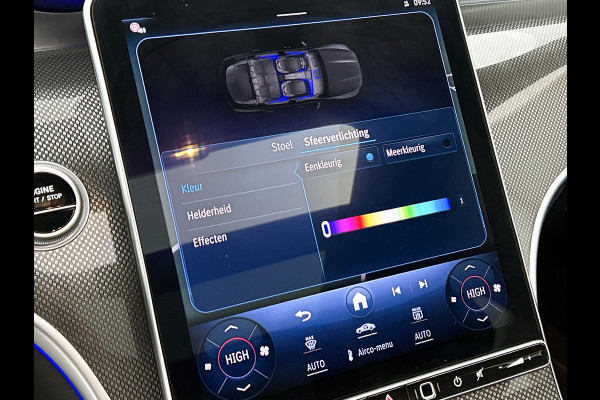 Mercedes-Benz GLC 300 e 4MATIC AMG Plug-In Hybride AMG Line Premium Plus | Night Pakket | Alarm Klasse 3 | trekhaak | Panorama Schuif-Kanteldak | 20 Inch AMG Velgen | Distronic. Inclusief 24 maanden MB Certified garantie voor Europa.