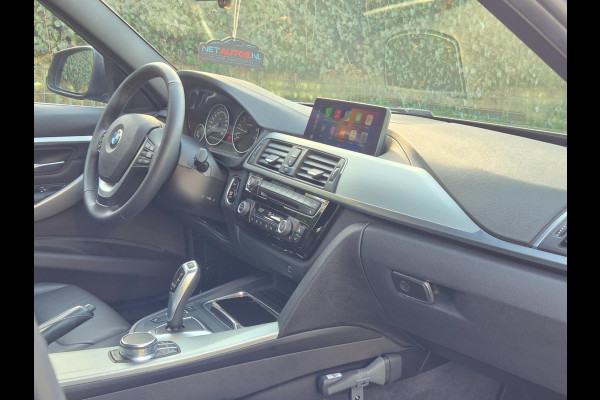 BMW 3 Serie Touring Nbt EVO Apple CarPlay LM Velgen Trekhaak NAP NL Gave Kleur 320i Luxury Edition