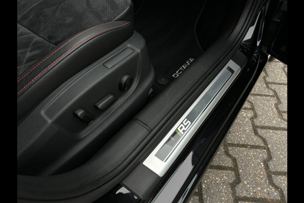 Škoda Octavia Combi 2.0 TSI RS 245 dsg alantara/carplay/trekhaak