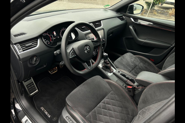 Škoda Octavia Combi 2.0 TSI RS 245 dsg alantara/carplay/trekhaak