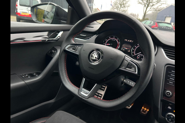 Škoda Octavia Combi 2.0 TSI RS 245 dsg alantara/carplay/trekhaak