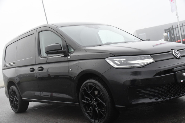 Volkswagen Caddy Cargo Maxi 2.0 TDI Exclusive Black Edition Camera, Cruise, Carplay, LED, Stoelverwarming, Automaat, Trekhaak, Standkachel, Uniek!