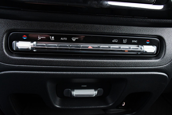 Mercedes-Benz Vito 116 CDI L2 Pro FaceLift Camera, Cruise, Carplay, LED, Automaat, Leder, Stoelverwarming, Multimedia, Keyless, Uniek!