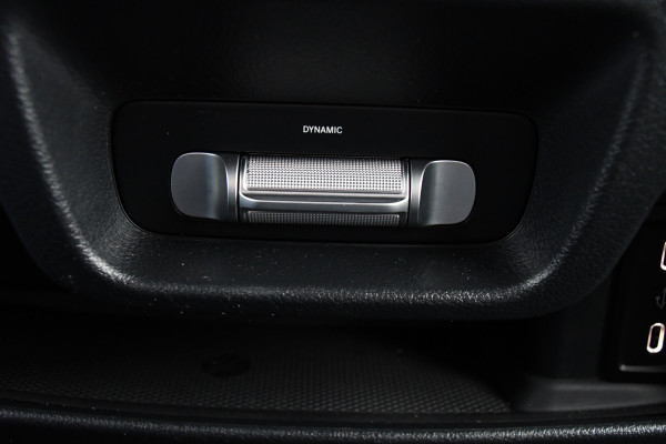 Mercedes-Benz Vito 116 CDI L2 Pro FaceLift Camera, Cruise, Carplay, LED, Automaat, Leder, Stoelverwarming, Multimedia, Keyless, Uniek!