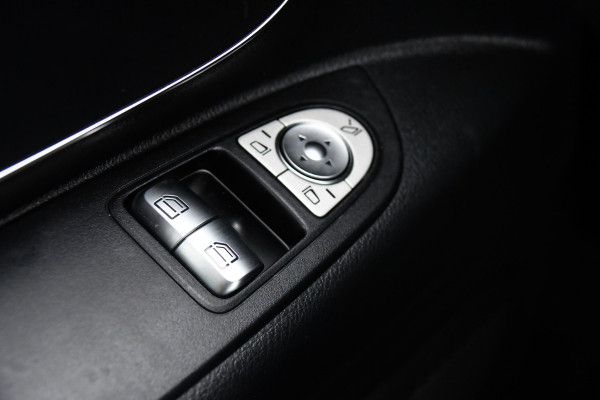 Mercedes-Benz Vito 116 CDI L2 Pro FaceLift Camera, Cruise, Carplay, LED, Automaat, Leder, Stoelverwarming, Multimedia, Keyless, Uniek!