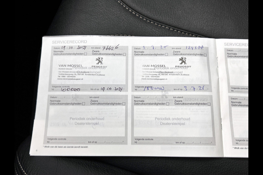 Peugeot 5008 1.5 HDI Automaat 7Pers. GT-Line / Panoramadak / Trekhaak / Leder / Airco-ecc./ Xenon / Apk 07-2026