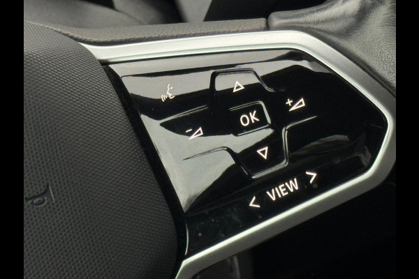 Volkswagen ID.3 First Plus 58 kWh, matrix led, 19 inch, achteruitrijcamera,1 e eigenaar, NL auto met nap