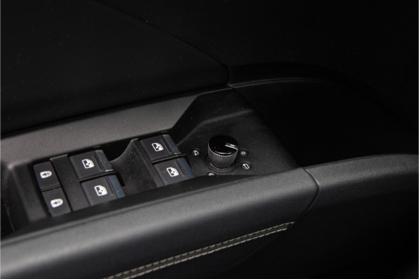 Audi Q4 Sportback e-tron 50 quattro S edition 77 kWh Panorama, Leder, Adapt. Cruise, S-Line