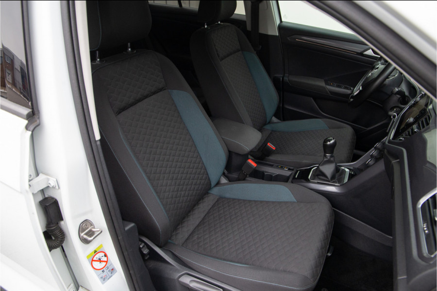 Volkswagen T-Roc 1.0 TSI Style Carplay, Navi, Cruise Control, 2020