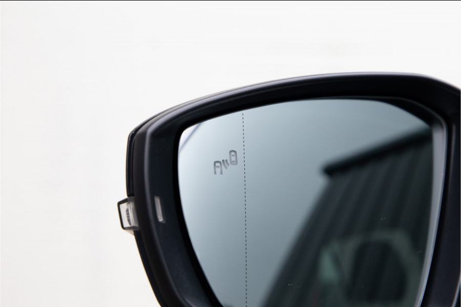 Volkswagen T-Roc 1.0 TSI Style Carplay, Navi, Cruise Control, 2020