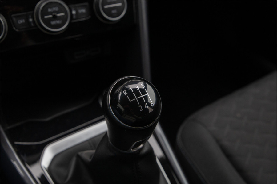 Volkswagen T-Roc 1.0 TSI Style Carplay, Navi, Cruise Control, 2020