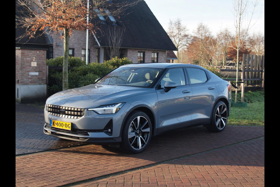 Polestar 2 Long Range Dual Motor Launch Edition 78kWh | 90% | 408PK | Panoramadak | Trekhaak | 20 Inch velgen | Harman Kardon |NL-Auto |