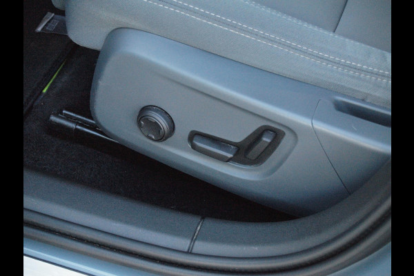 Polestar 2 Long Range Dual Motor Launch Edition 78kWh | 90% | 408PK | Panoramadak | Trekhaak | 20 Inch velgen | Harman Kardon |NL-Auto |