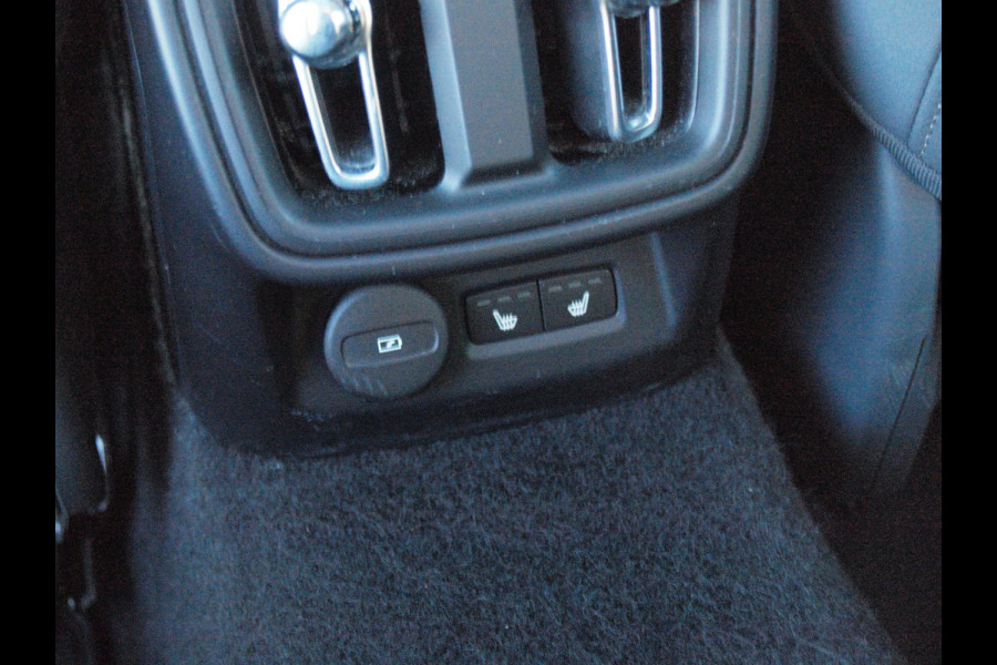 Polestar 2 Long Range Dual Motor Launch Edition 78kWh | 90% | 408PK | Panoramadak | Trekhaak | 20 Inch velgen | Harman Kardon |NL-Auto |