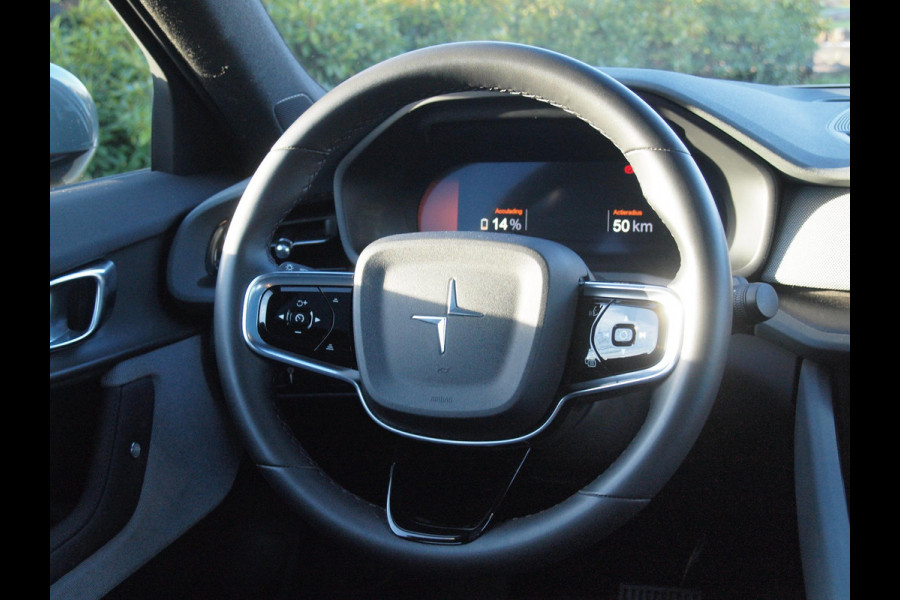 Polestar 2 Long Range Dual Motor Launch Edition 78kWh | 90% | 408PK | Panoramadak | Trekhaak | 20 Inch velgen | Harman Kardon |NL-Auto |