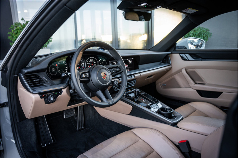Porsche 911 992 3.0 Carrera S - Sport Chrono l Krijt Grijs l Panorama l Bose
