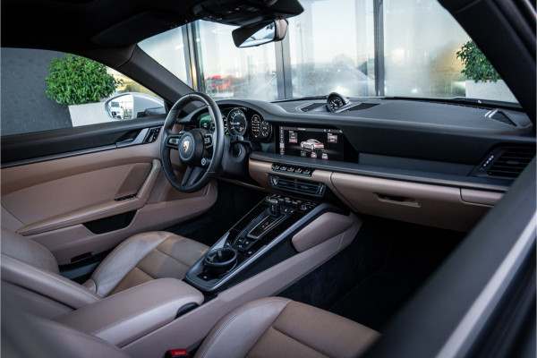 Porsche 911 992 3.0 Carrera S - Sport Chrono l Krijt Grijs l Panorama l Bose