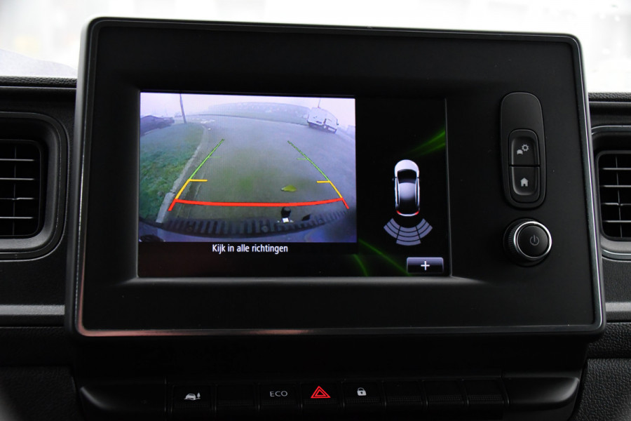 Renault Master T35 2.3 dCi 135 L2H2 PB Edtion Camera, Cruise, Carplay, 2 x Schuifdeur, Trekhaak, Multimedia, 135pk, NAVI, Sensoren, Uniek!