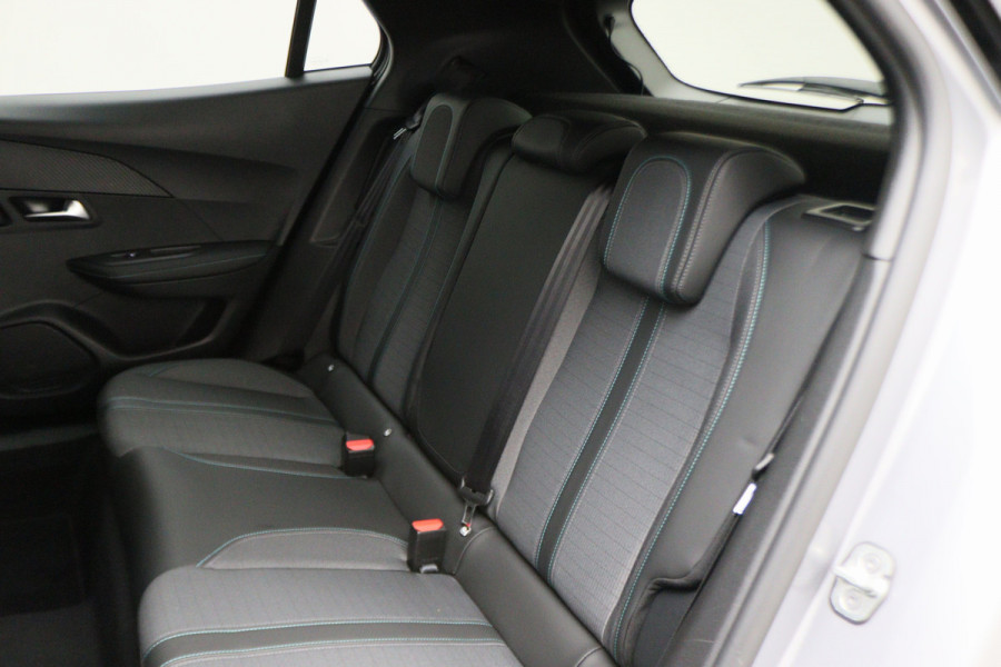 Peugeot e-2008 EV Allure 50 kWh