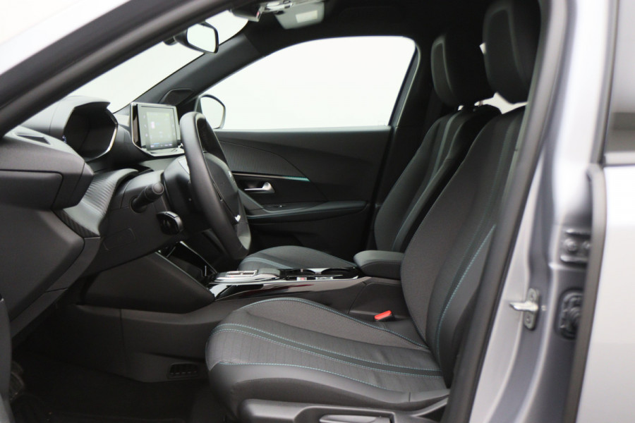 Peugeot e-2008 EV Allure 50 kWh
