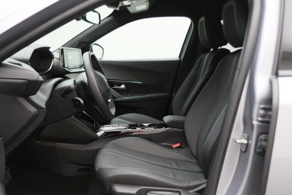 Peugeot e-2008 EV Allure 50 kWh