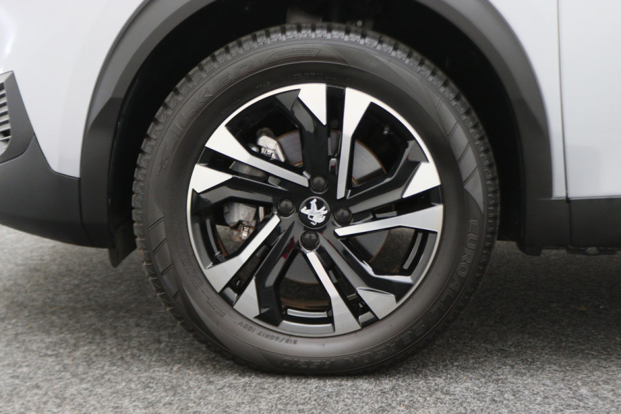 Peugeot e-2008 EV Allure 50 kWh
