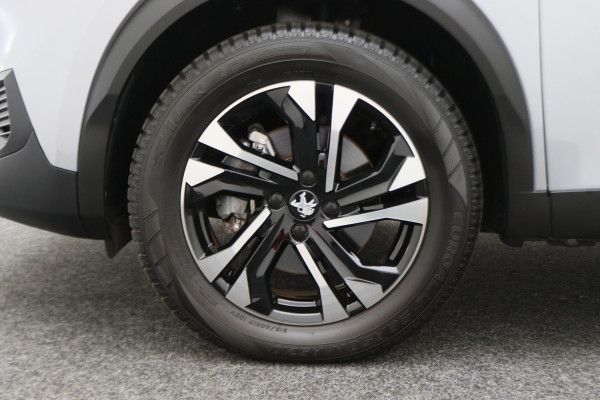 Peugeot e-2008 EV Allure 50 kWh