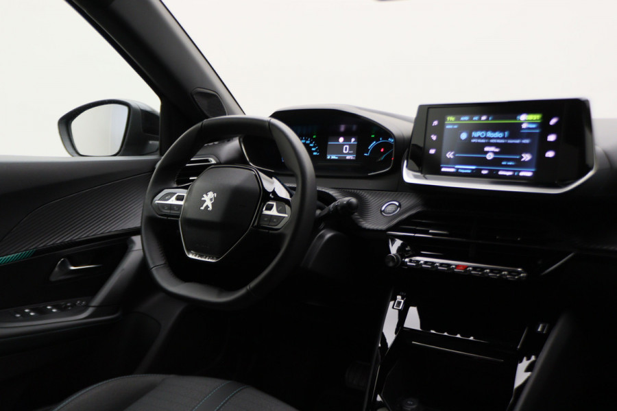 Peugeot e-2008 EV Allure 50 kWh