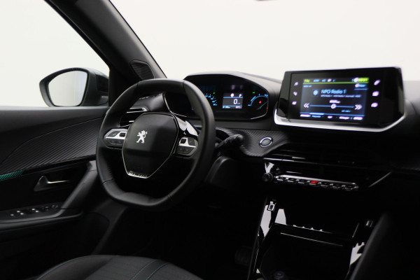Peugeot e-2008 EV Allure 50 kWh